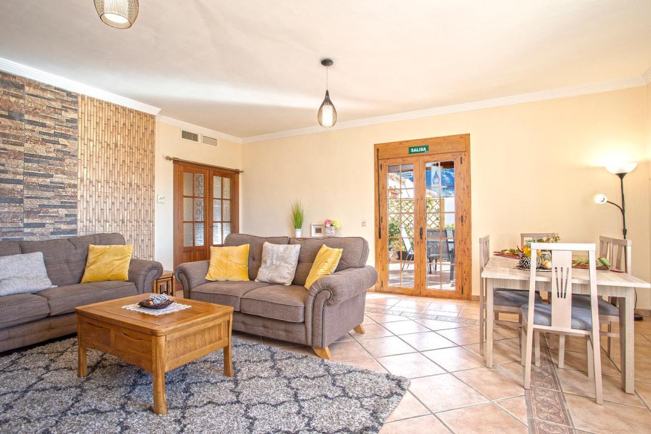 Casa Del Valle Con Piscina Privada Villa Alcaucín Exteriör bild