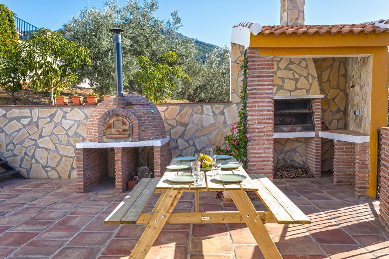 Casa Del Valle Con Piscina Privada Villa Alcaucín Exteriör bild