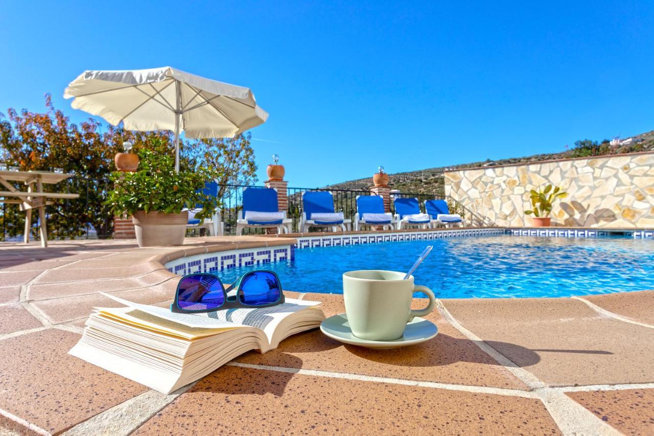 Casa Del Valle Con Piscina Privada Villa Alcaucín Exteriör bild