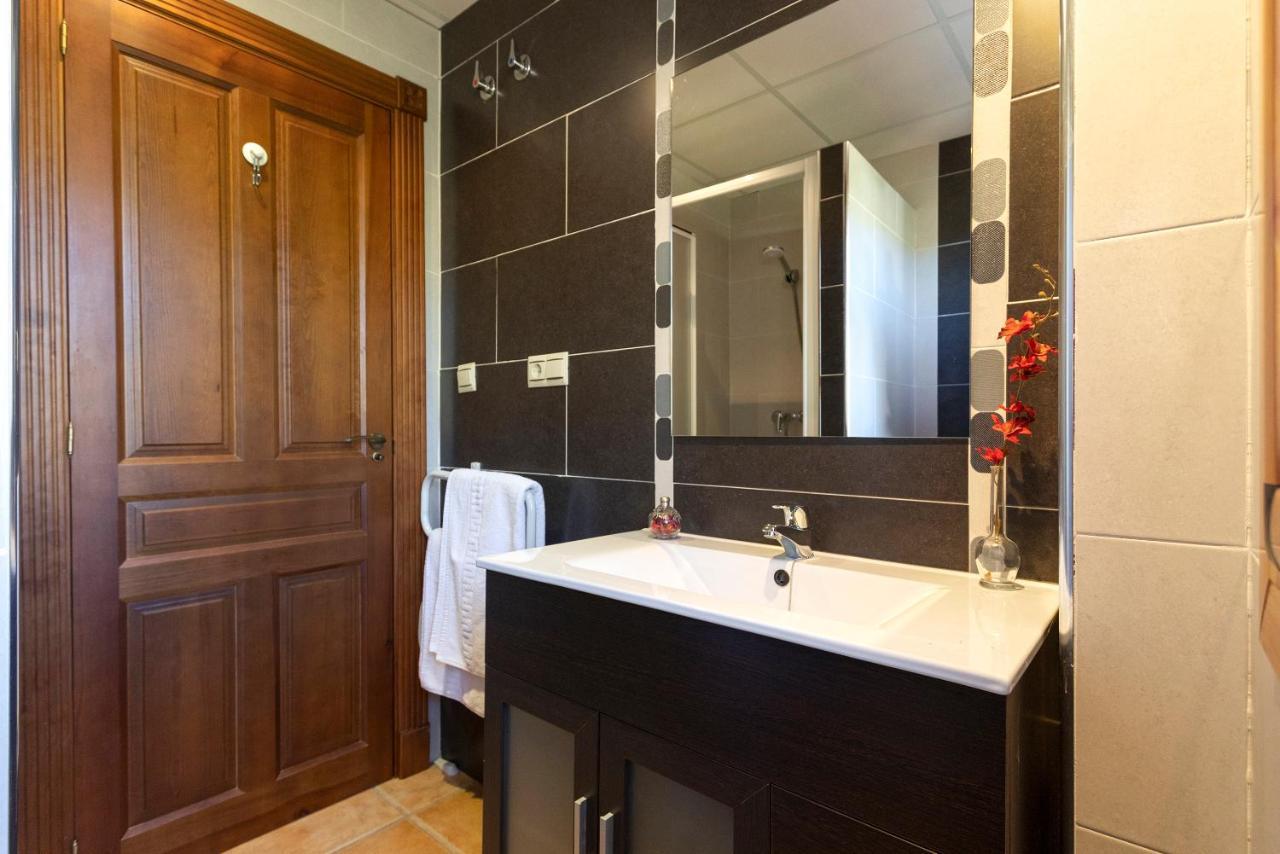 Casa Del Valle Con Piscina Privada Villa Alcaucín Exteriör bild