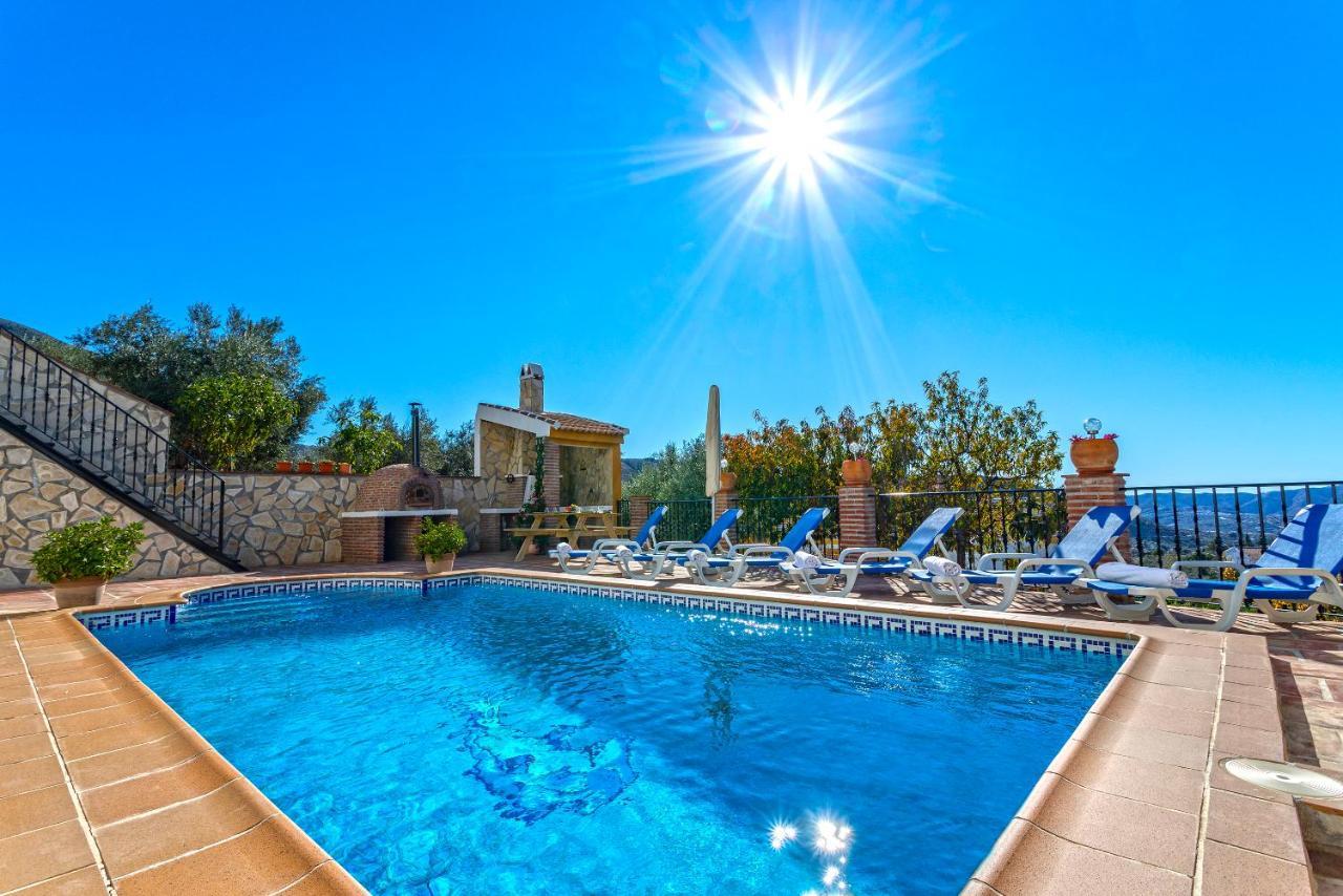 Casa Del Valle Con Piscina Privada Villa Alcaucín Exteriör bild